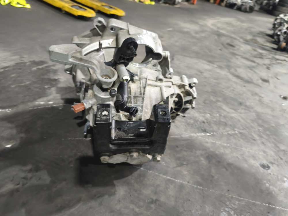 BOITE DE VITESSE MANUEL VW POLO 6R... / AUDI / SEAT / SKODA 1.0MPI CODE: QAE - Vue 4